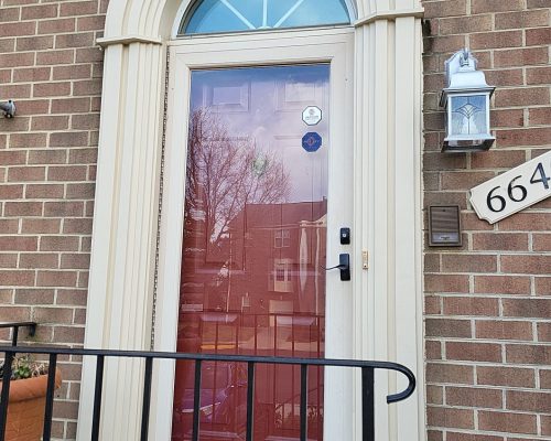 94123fbf-7ee1-4e13-b9f4-952c549a5694 Storm Door Replacement Fairfax VA
